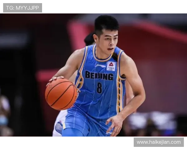 杭州篮球队在邀请赛中以86分稳居积分榜首位展现强劲实力 杭州篮球队在邀请赛中以86分稳居积分榜首位展现强劲实力